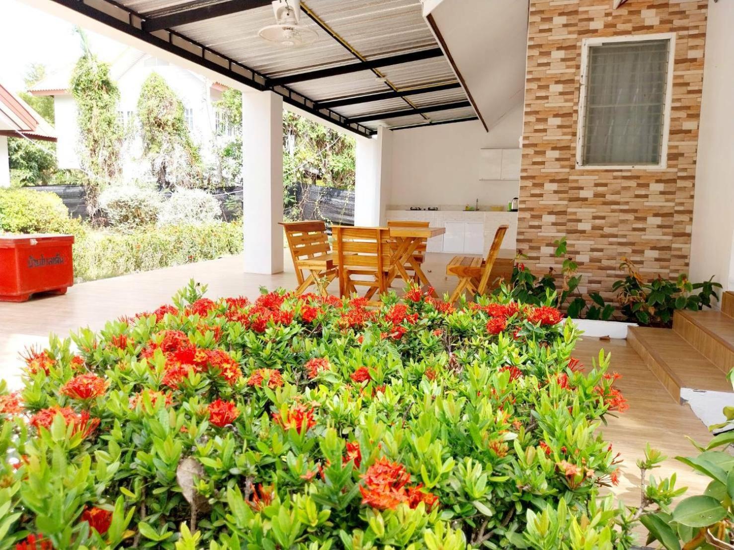 Baan Golden Resort & Residences Sam Roi Yot Exterior photo